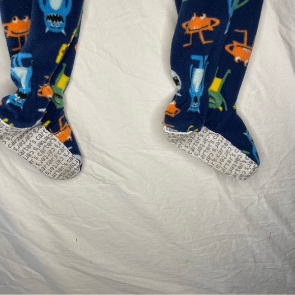 Carter’s 3T Fleece Footed Winter Monster Pajamas Grippy Feet Zipper PRELOVED - Picture 8 of 8